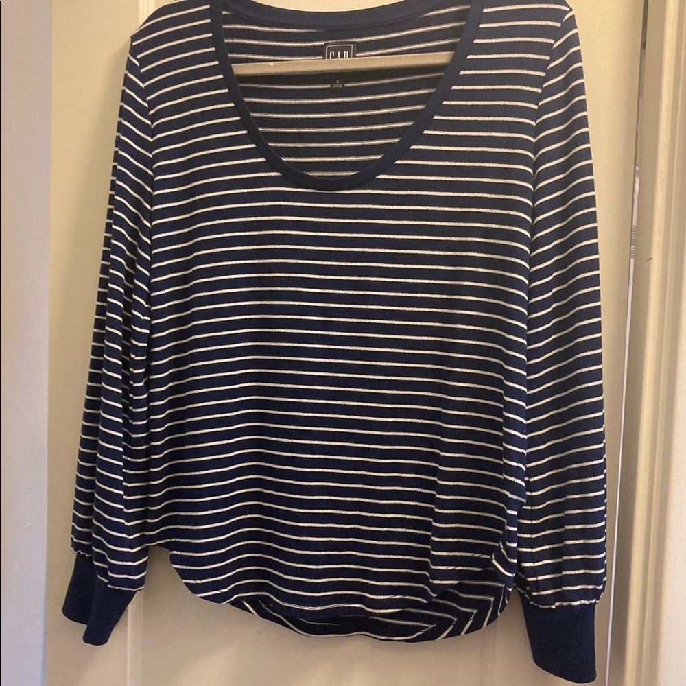 Navy blue striped GAP shirt